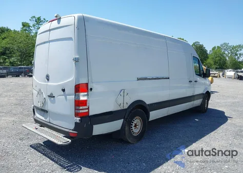 2012 Mercedes-Benz Sprinter 2500 High Roof из США, поврежденный, VIN WD3PE8CB9C5675472